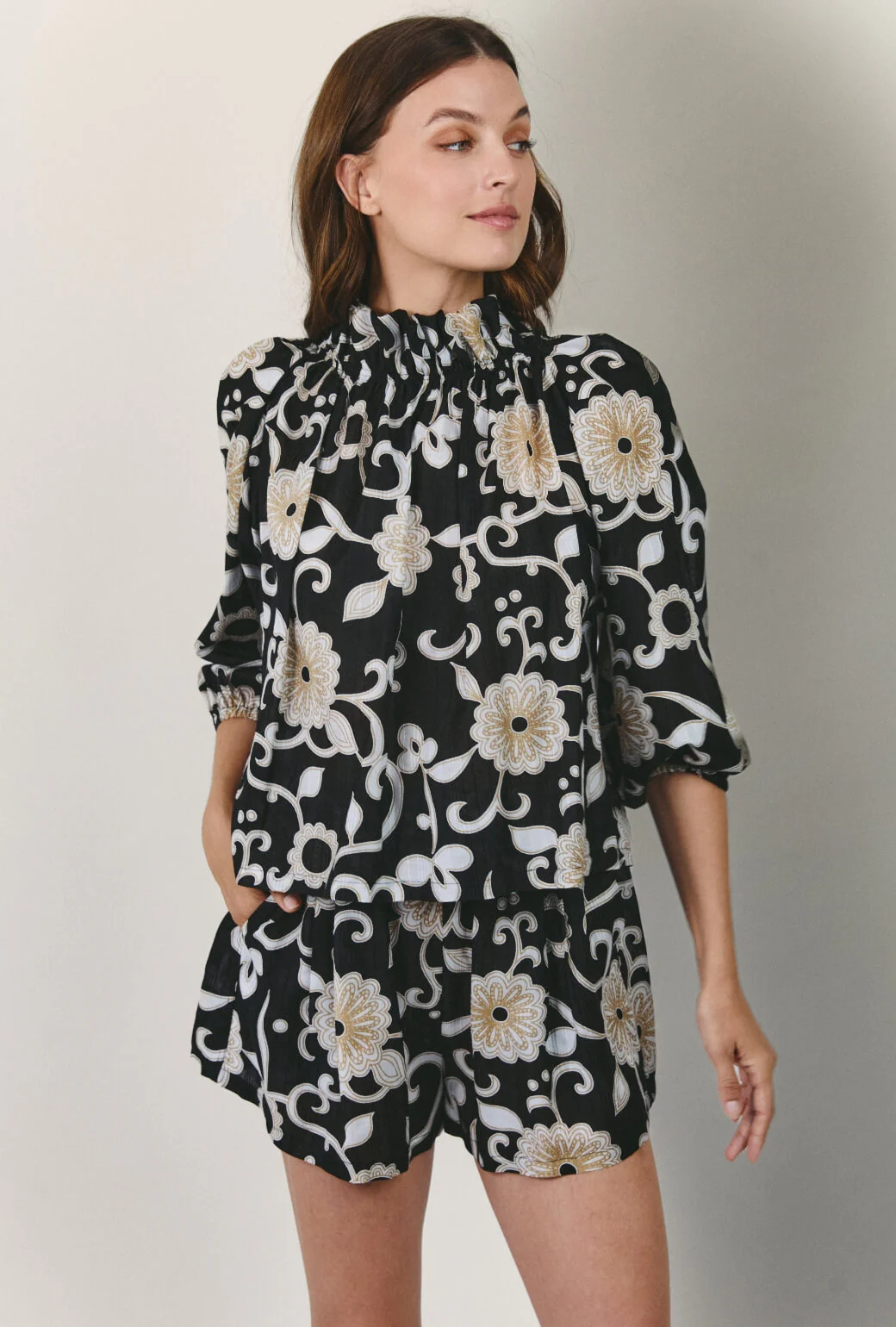 Bettie Ann Blouse - Black and Ivory Floral - Image 6
