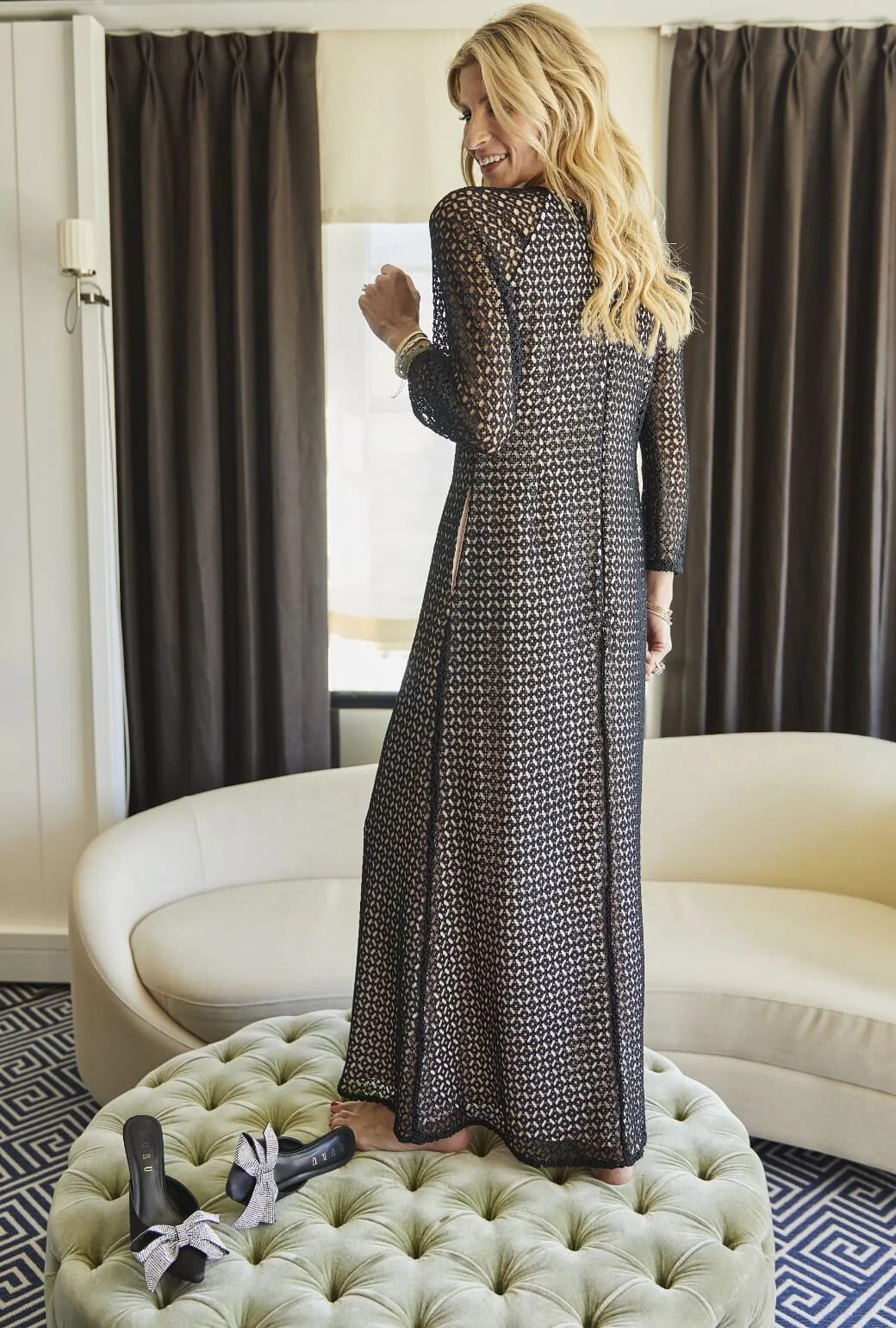 Keyhole Astor Dress - Black Lace - Image 4