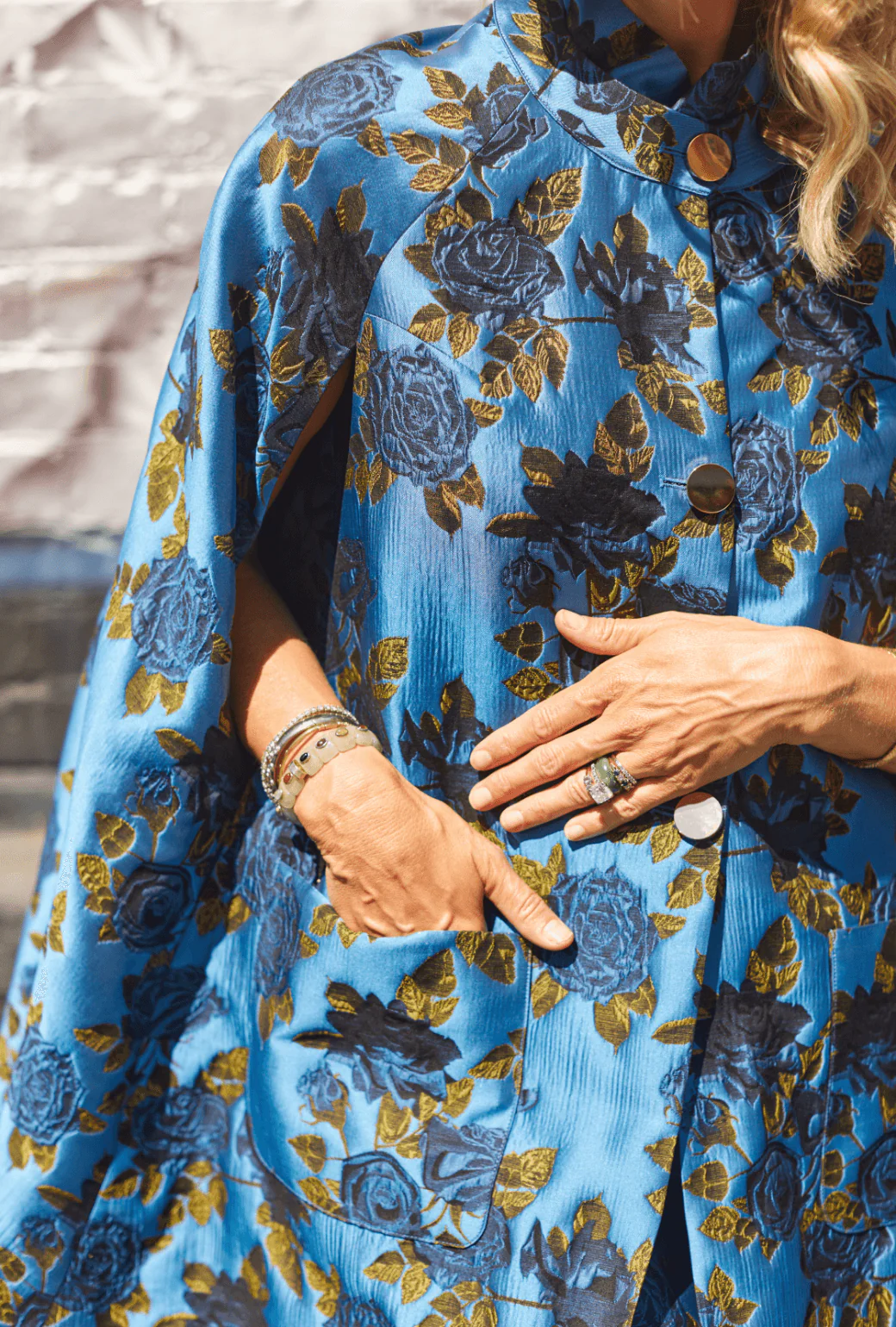 Le Cape - Blue Rose Jacquard - Image 4