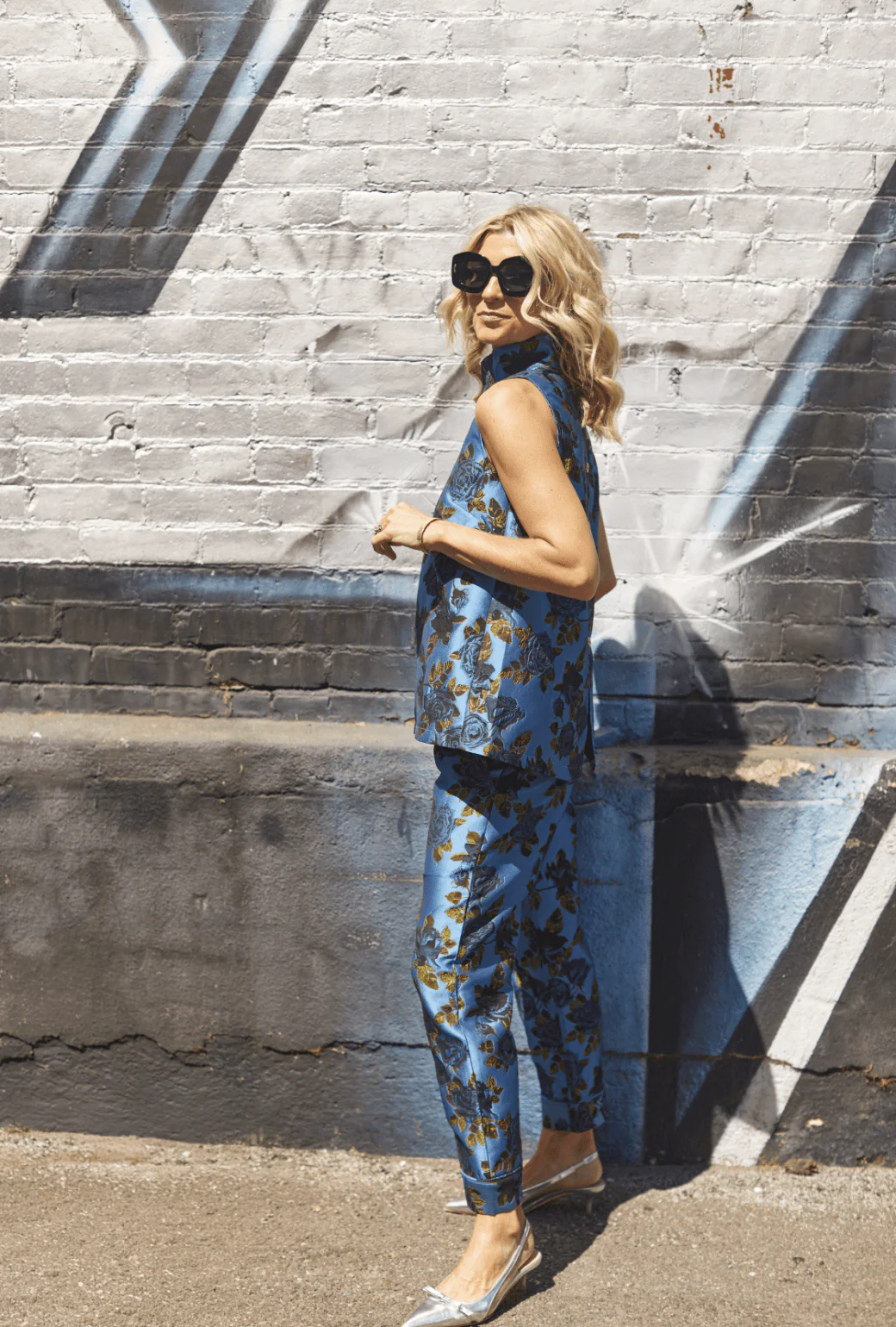 Sleeveless Mod Top - Blue Rose Jacquard - Image 4