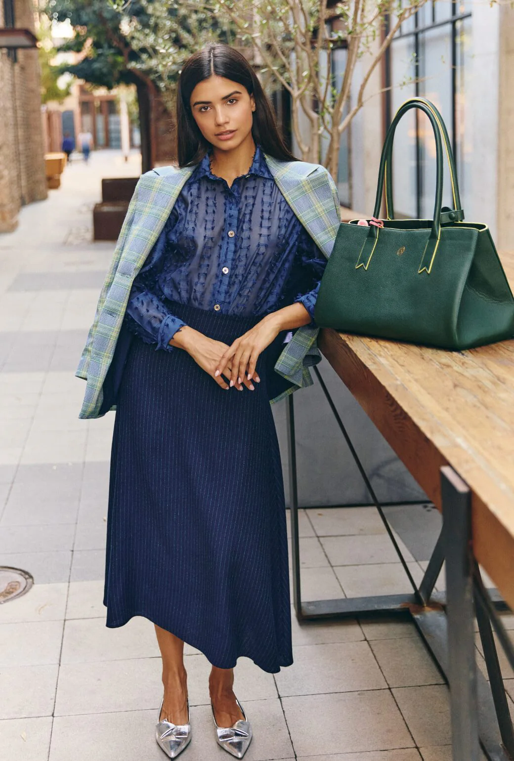 The Fern Tote - Deep Green - Image 5