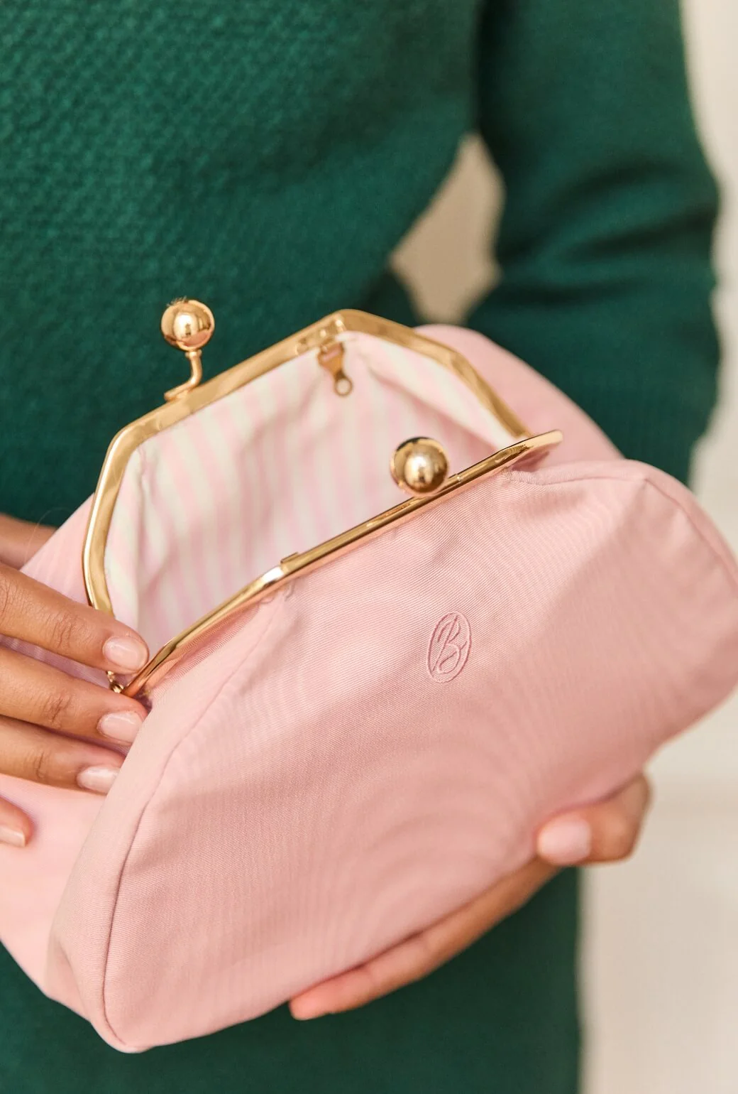 The Pearl Pouch - Ballet Pink - Image 3